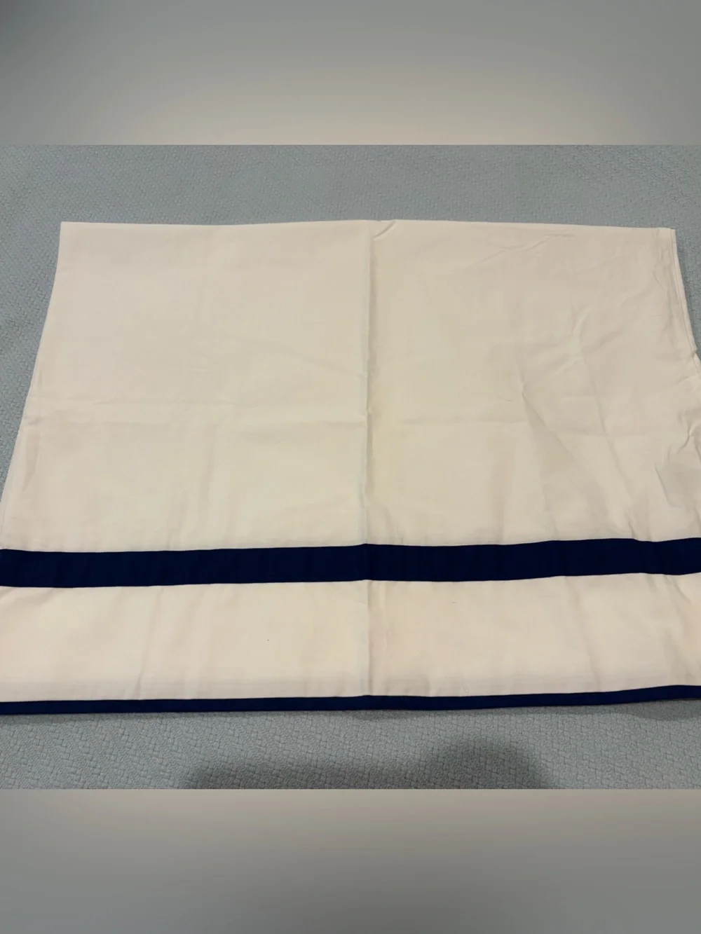 Pottery Barn NEW Morgan Standard Pillowcases (2) White w/Navy